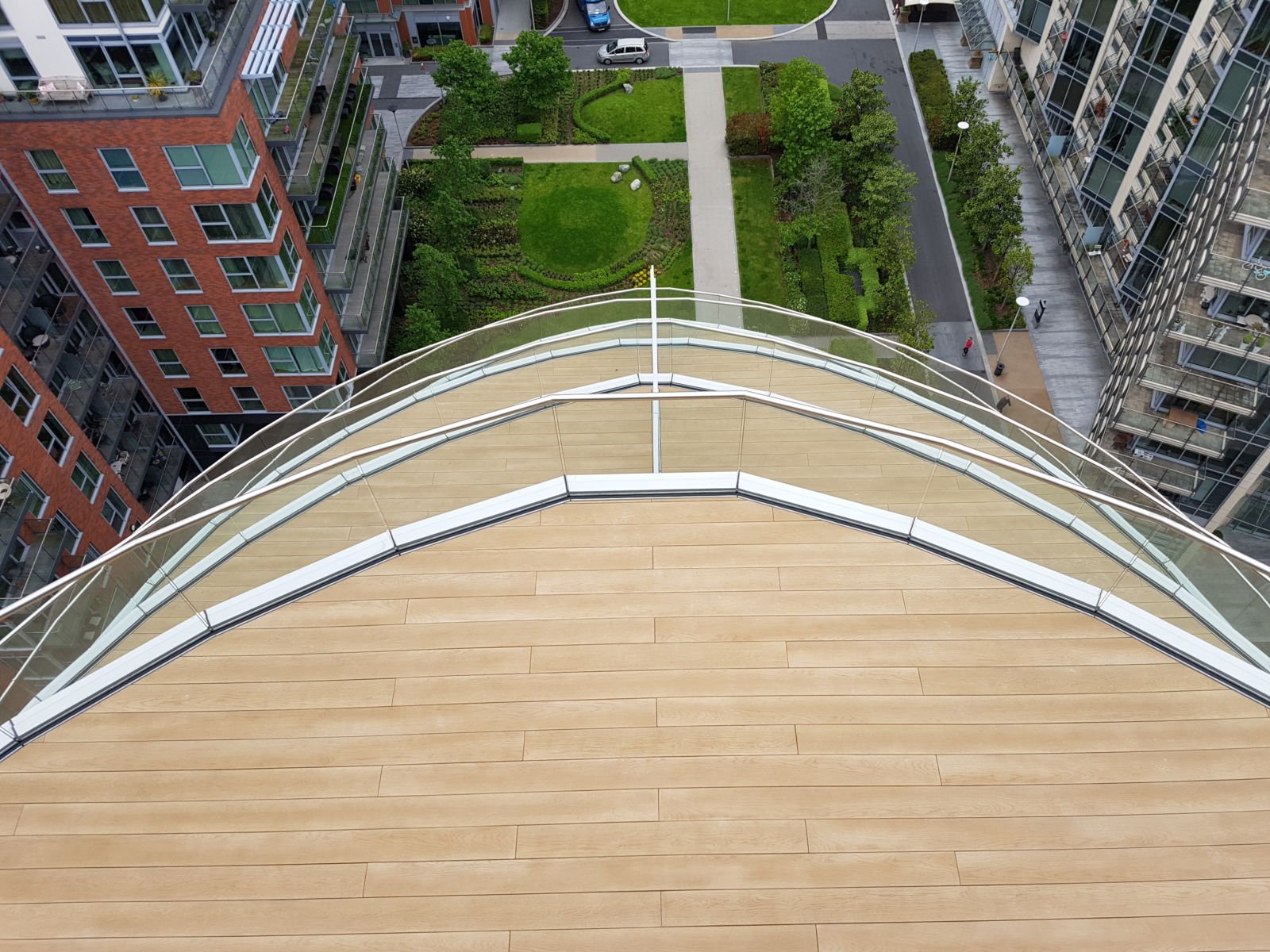 Battersea-Reach- Composite decking