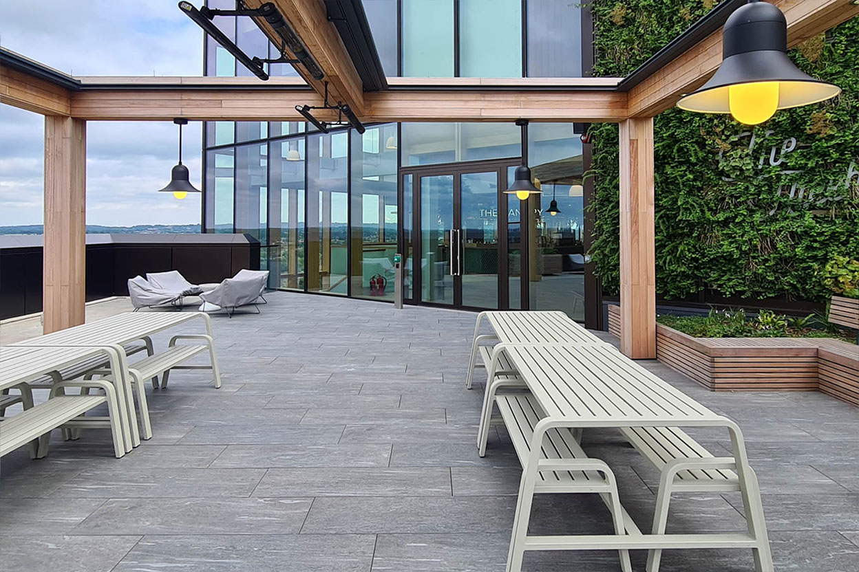 TJX headquarters using modern office roof terrace design to maximise space