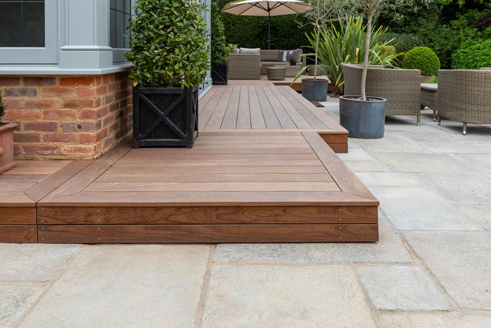 residential-decking-dph-pedestals